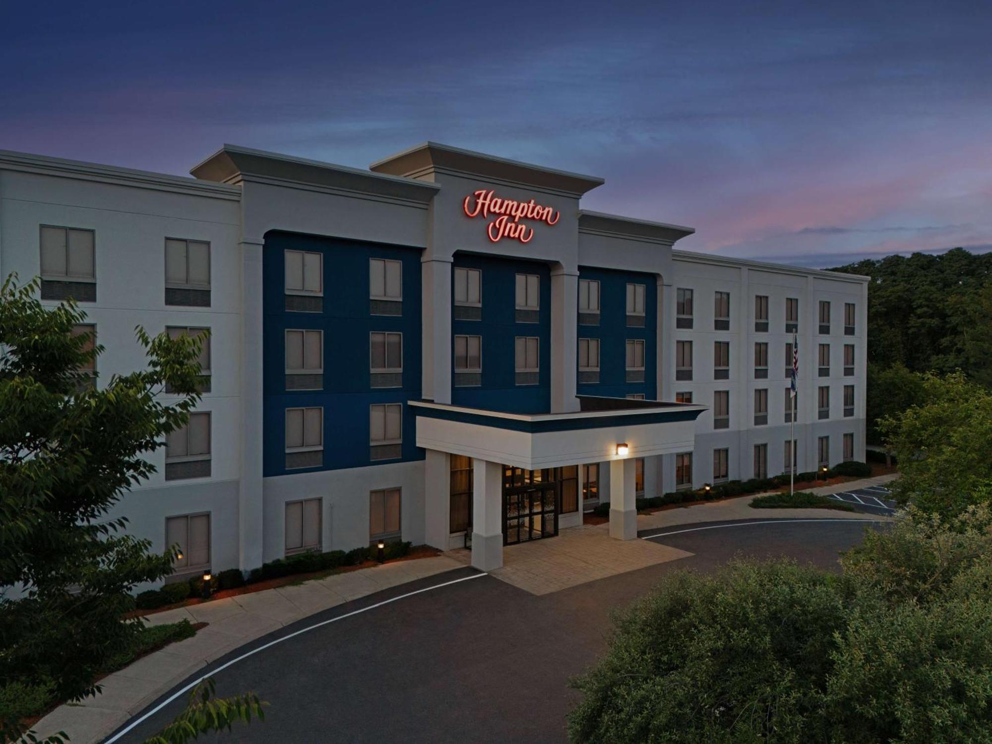 Hampton Inn Хейвірхілл Екстер'єр фото