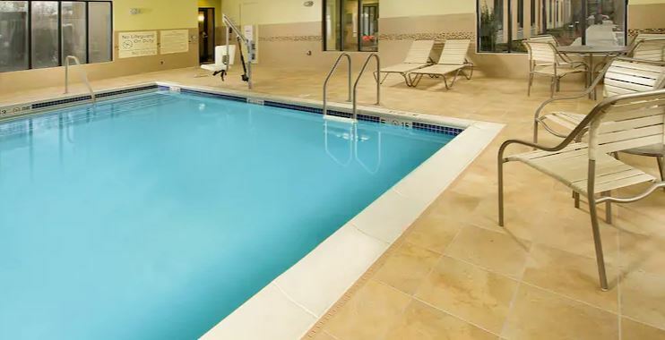 Hampton Inn Хейвірхілл Екстер'єр фото